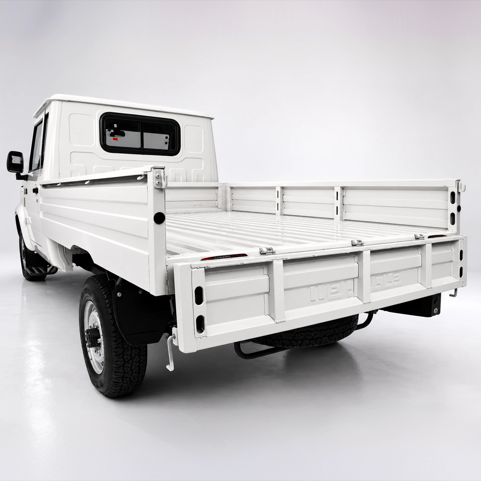 Mahindra Bolero MaXX City load bin